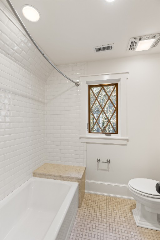 Highlands, North Carolina 28741, United States, 4 Bedrooms Bedrooms, ,5 BathroomsBathrooms,Residential,Active,221975