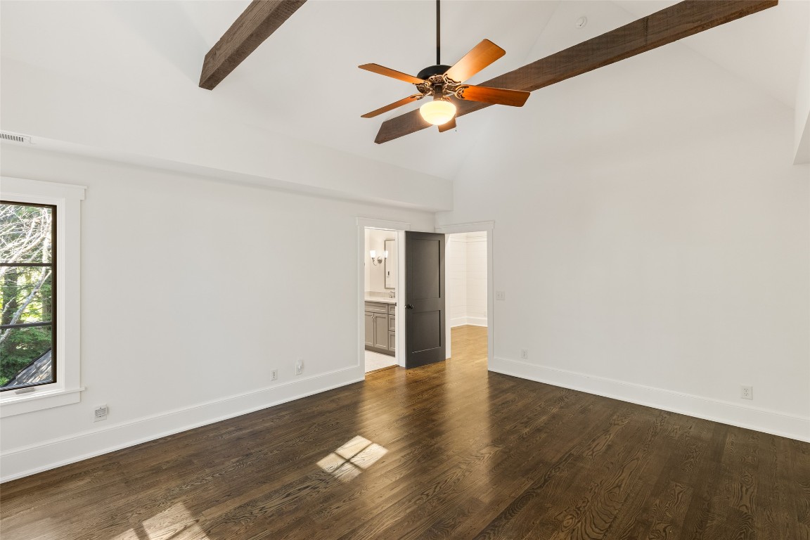 Highlands, North Carolina 28741, United States, 4 Bedrooms Bedrooms, ,5 BathroomsBathrooms,Residential,Active,221975