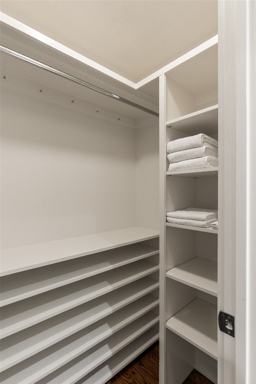 Highlands, North Carolina 28741, United States, 4 Bedrooms Bedrooms, ,5 BathroomsBathrooms,Residential,Active,221975