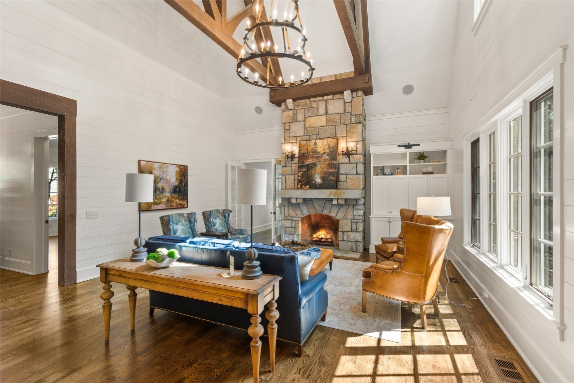 Highlands, North Carolina 28741, United States, 4 Bedrooms Bedrooms, ,5 BathroomsBathrooms,Residential,Active,221975