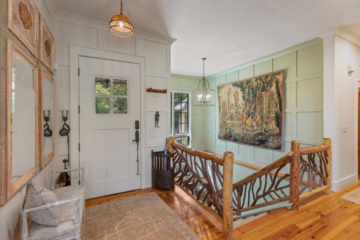 Highlands, North Carolina 28741, United States, 4 Bedrooms Bedrooms, ,5 BathroomsBathrooms,Residential,Pending,215978