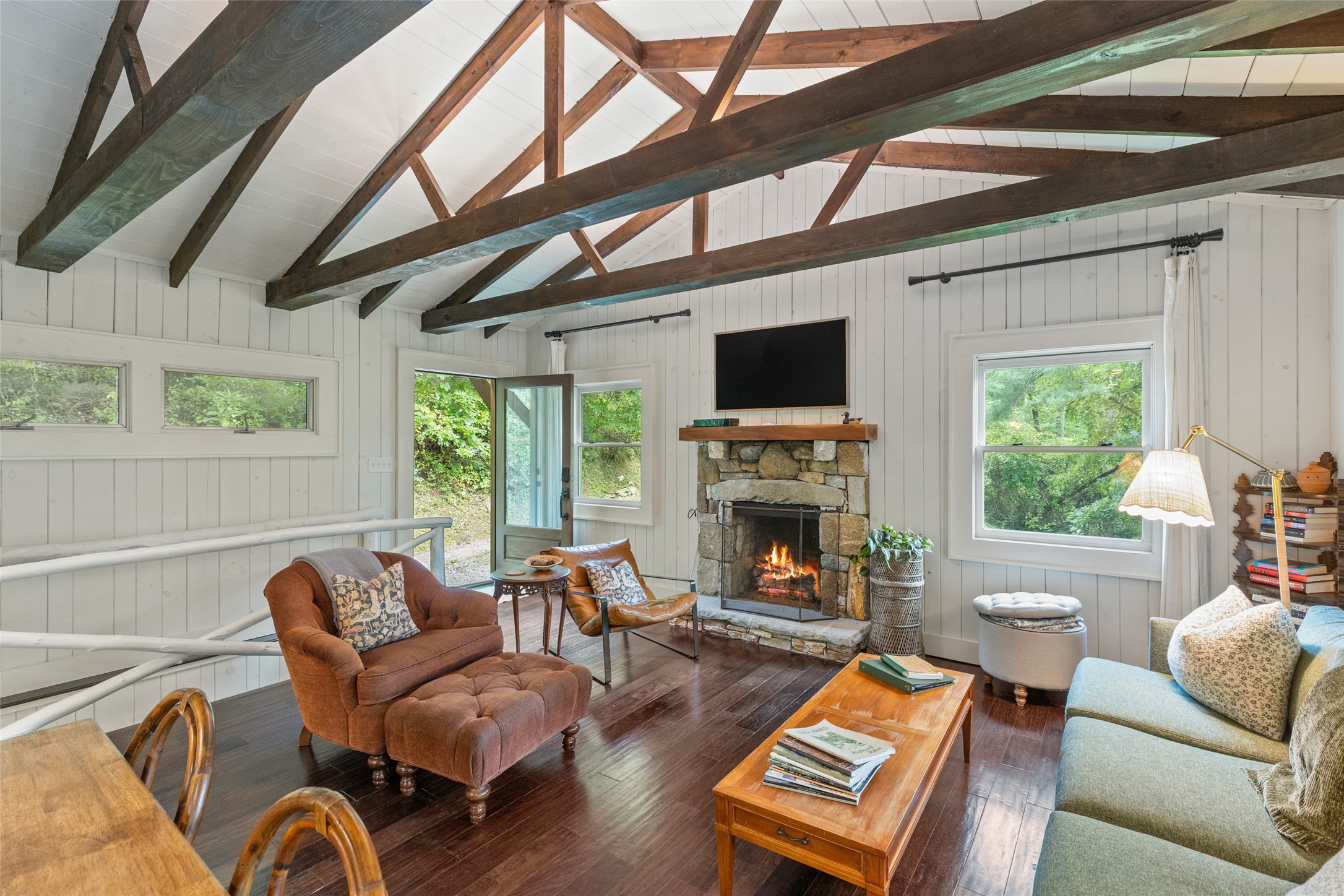 142 Edwards Creek Road