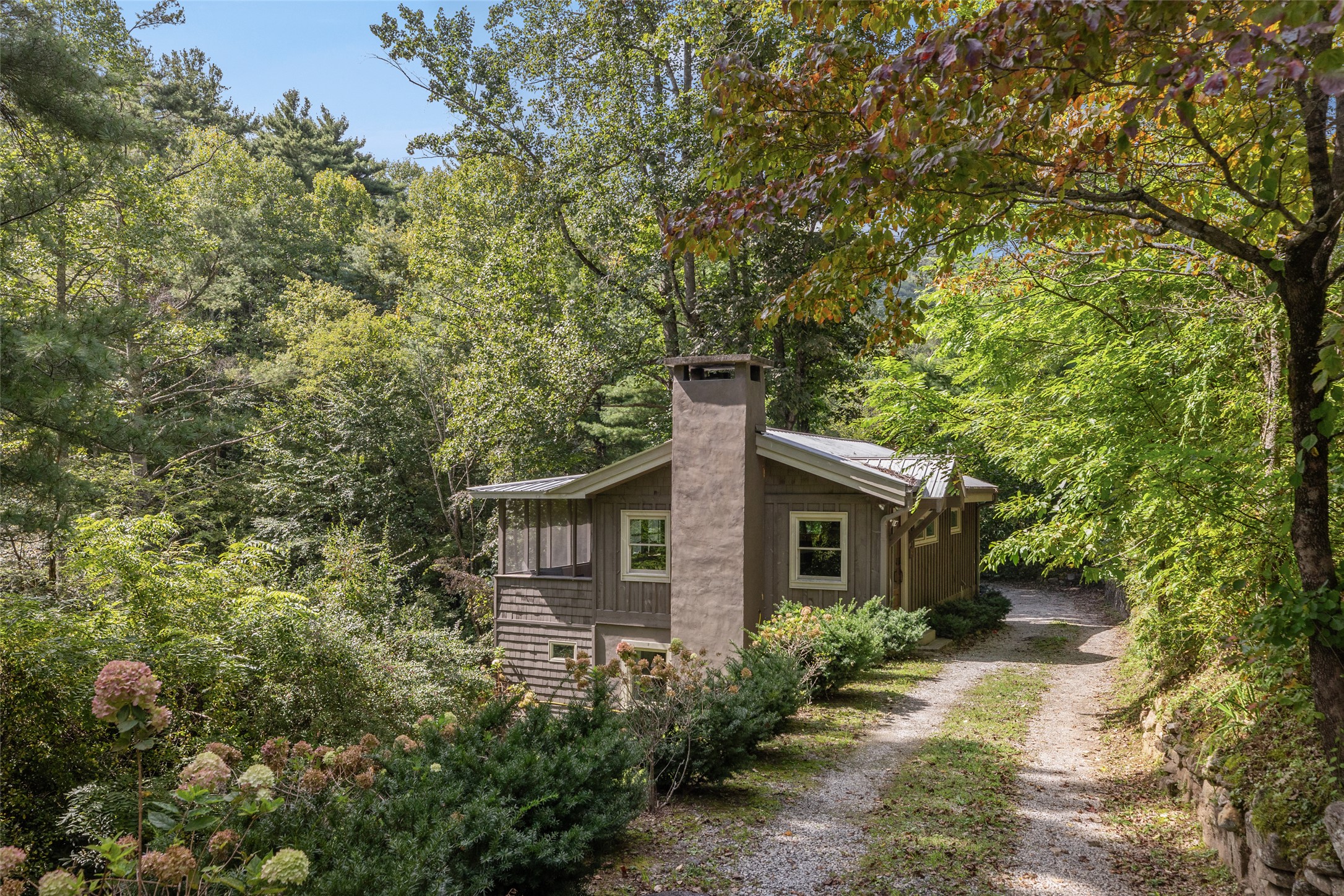 142 Edwards Creek Road