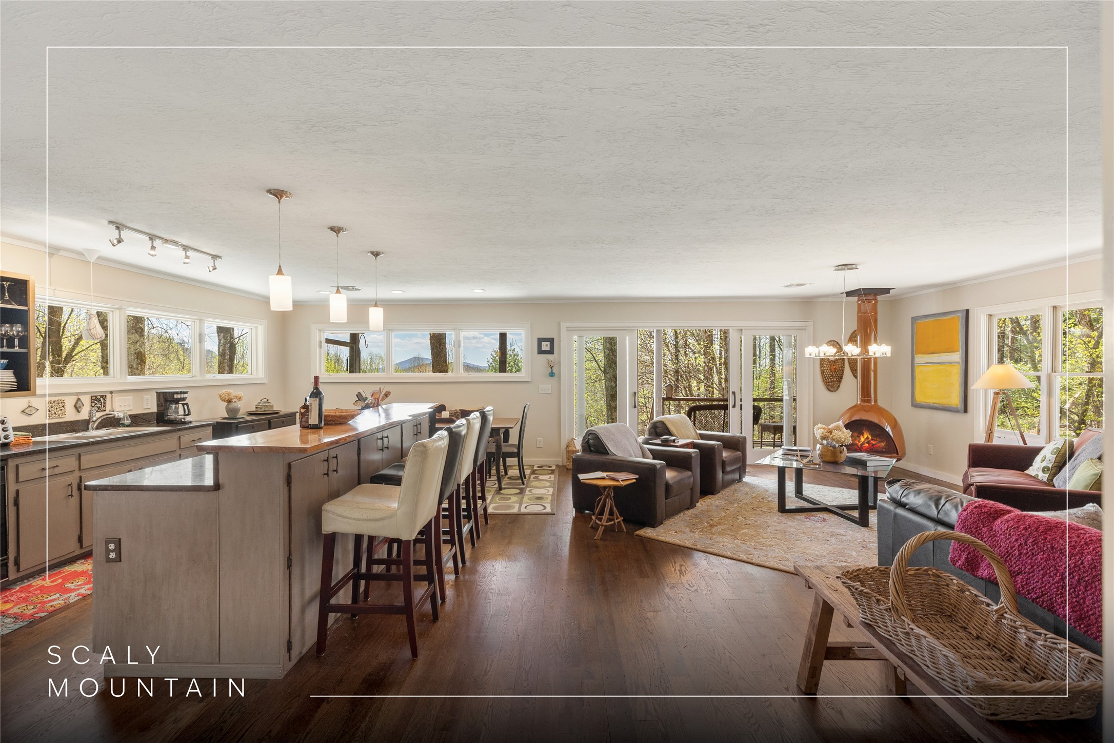 551 Bob Long Mountain Road