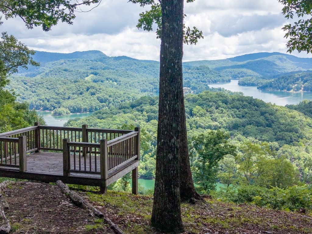 752 Shepherds Gap Rd