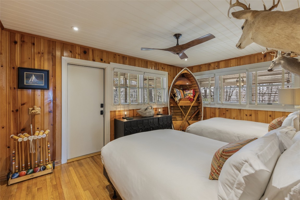 Highlands, North Carolina 28741, United States, 3 Bedrooms Bedrooms, ,2 BathroomsBathrooms,Residential,Active,97716