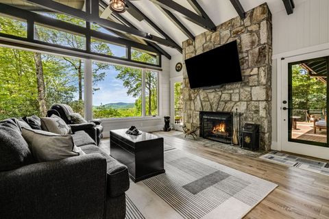 1135 Big Bear Pen Road Highlands NC 28741