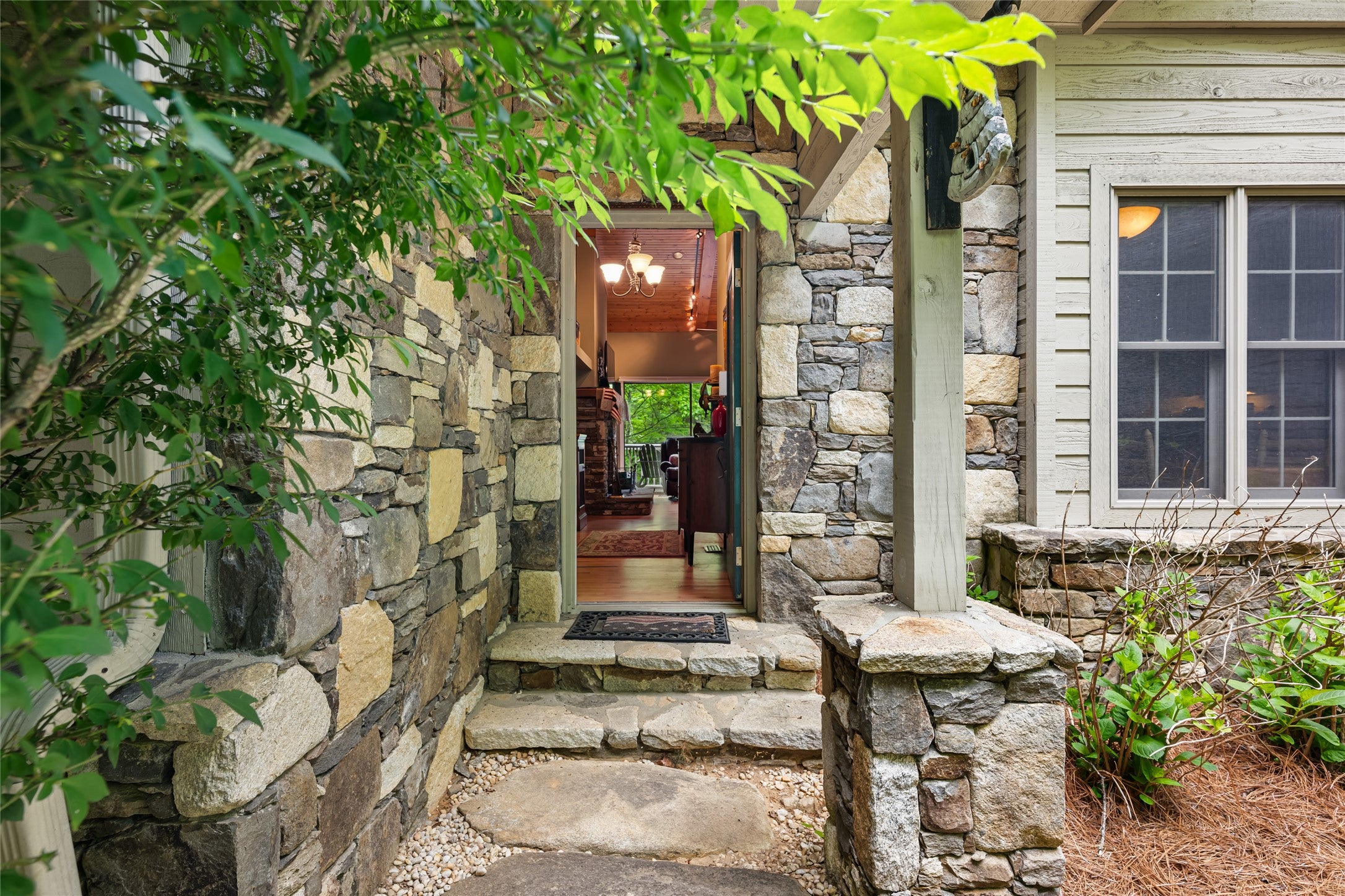 560 Toxaway Court
