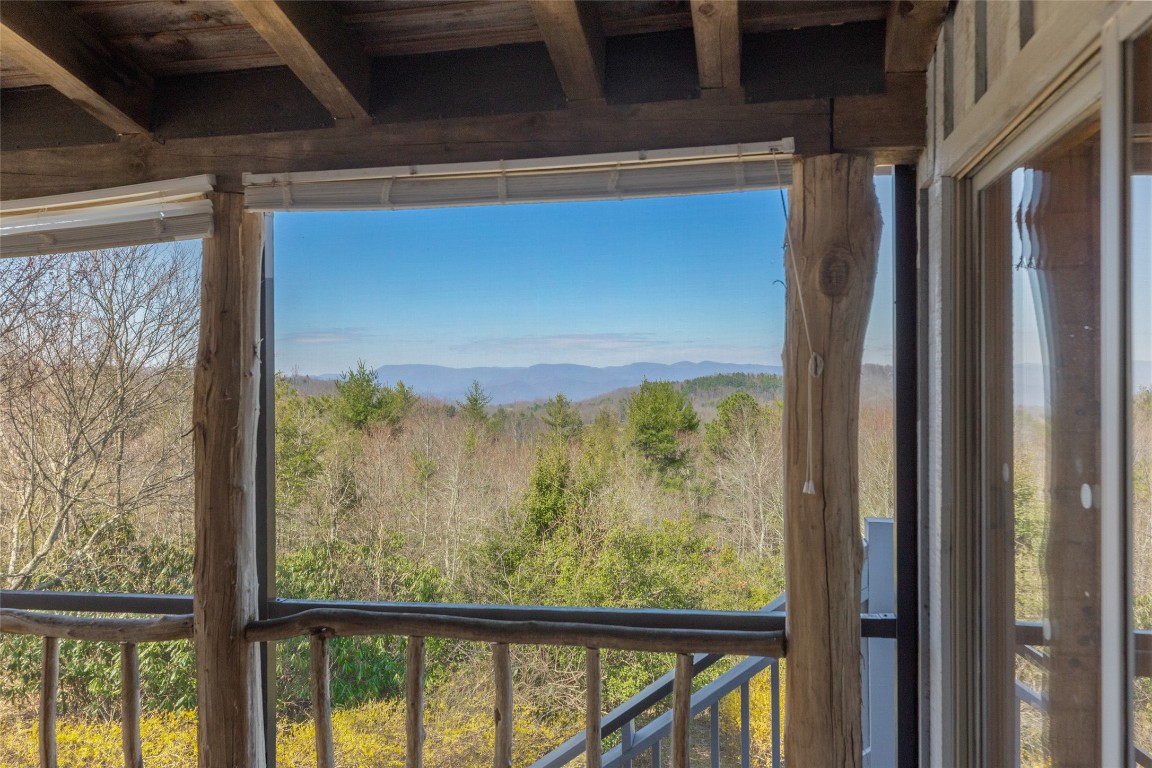 Scaly Mountain, North Carolina 28775, United States, 3 Bedrooms Bedrooms, ,4 BathroomsBathrooms,Residential,Active,98179