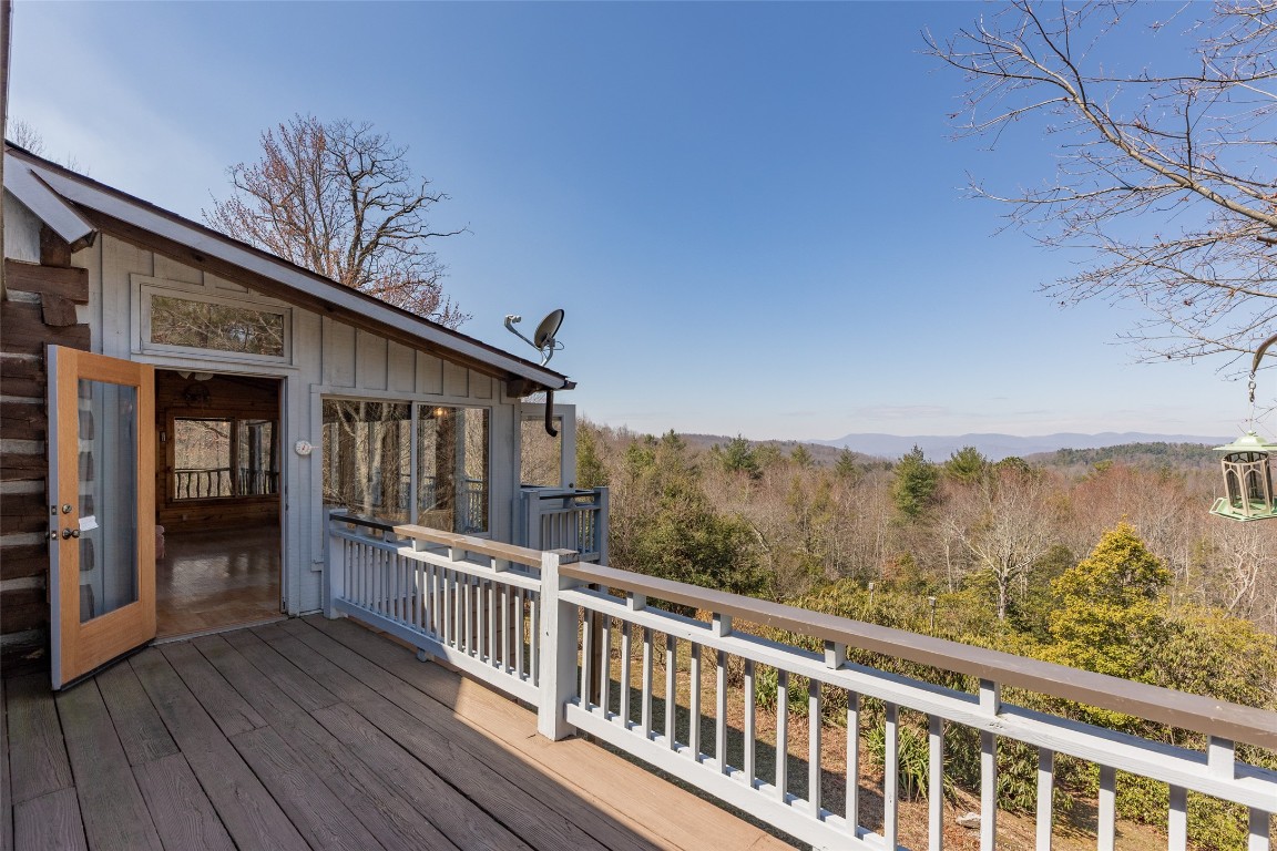 Scaly Mountain, North Carolina 28775, United States, 3 Bedrooms Bedrooms, ,4 BathroomsBathrooms,Residential,Active,98179