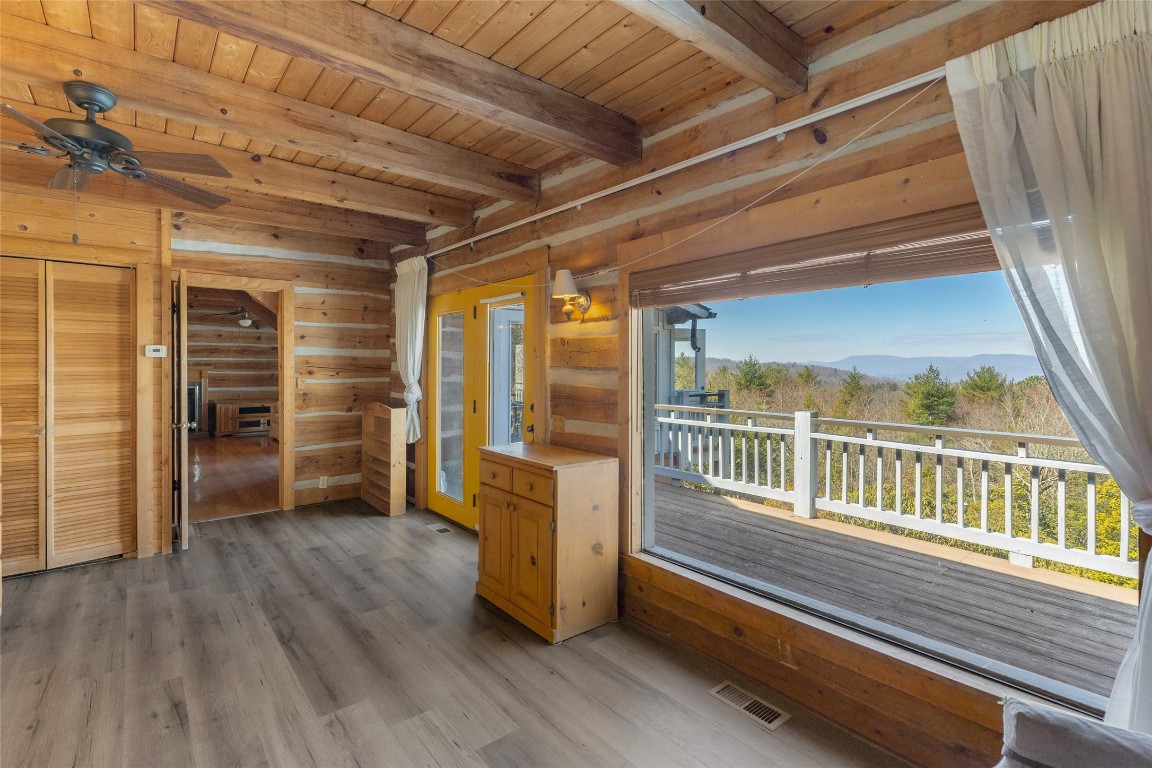 Scaly Mountain, North Carolina 28775, United States, 3 Bedrooms Bedrooms, ,4 BathroomsBathrooms,Residential,Active,98179