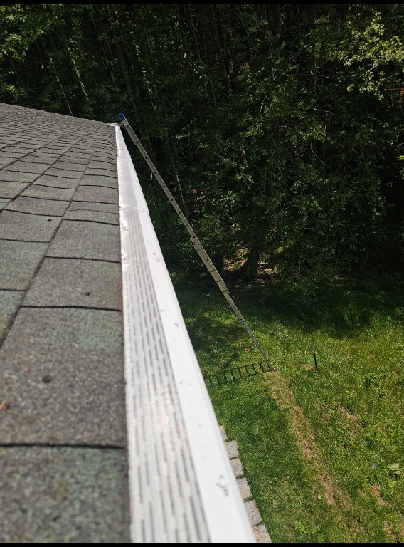 Cullowhee, North Carolina 28723, United States, 3 Bedrooms Bedrooms, ,3 BathroomsBathrooms,Residential,Active,109957