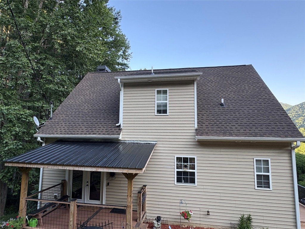 Cullowhee, North Carolina 28723, United States, 3 Bedrooms Bedrooms, ,3 BathroomsBathrooms,Residential,Active,109957