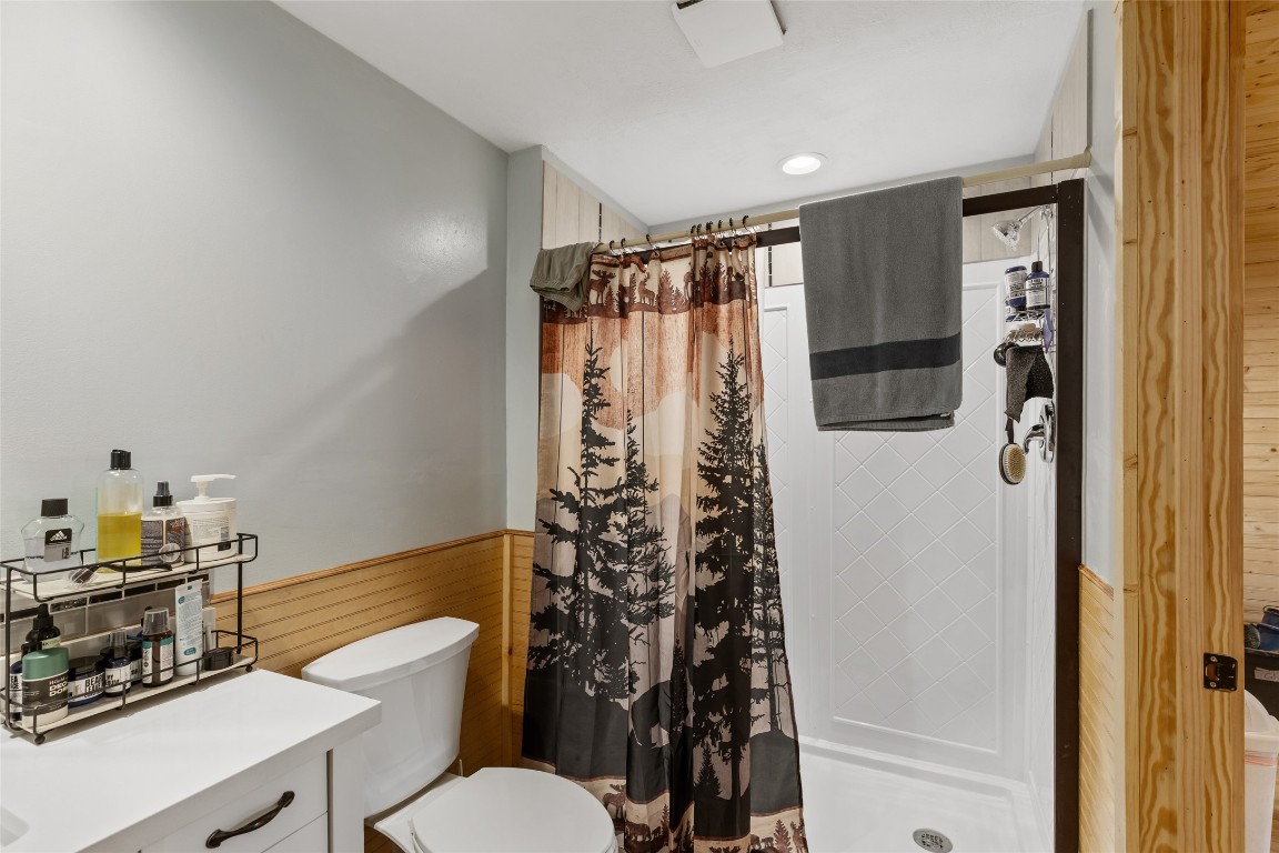 Cullowhee, North Carolina 28723, United States, 3 Bedrooms Bedrooms, ,3 BathroomsBathrooms,Residential,Active,109957