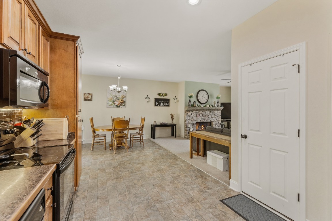 Cullowhee, North Carolina 28723, United States, 3 Bedrooms Bedrooms, ,3 BathroomsBathrooms,Residential,Active,109957