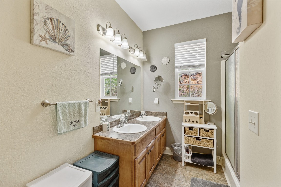 Cullowhee, North Carolina 28723, United States, 3 Bedrooms Bedrooms, ,3 BathroomsBathrooms,Residential,Active,109957