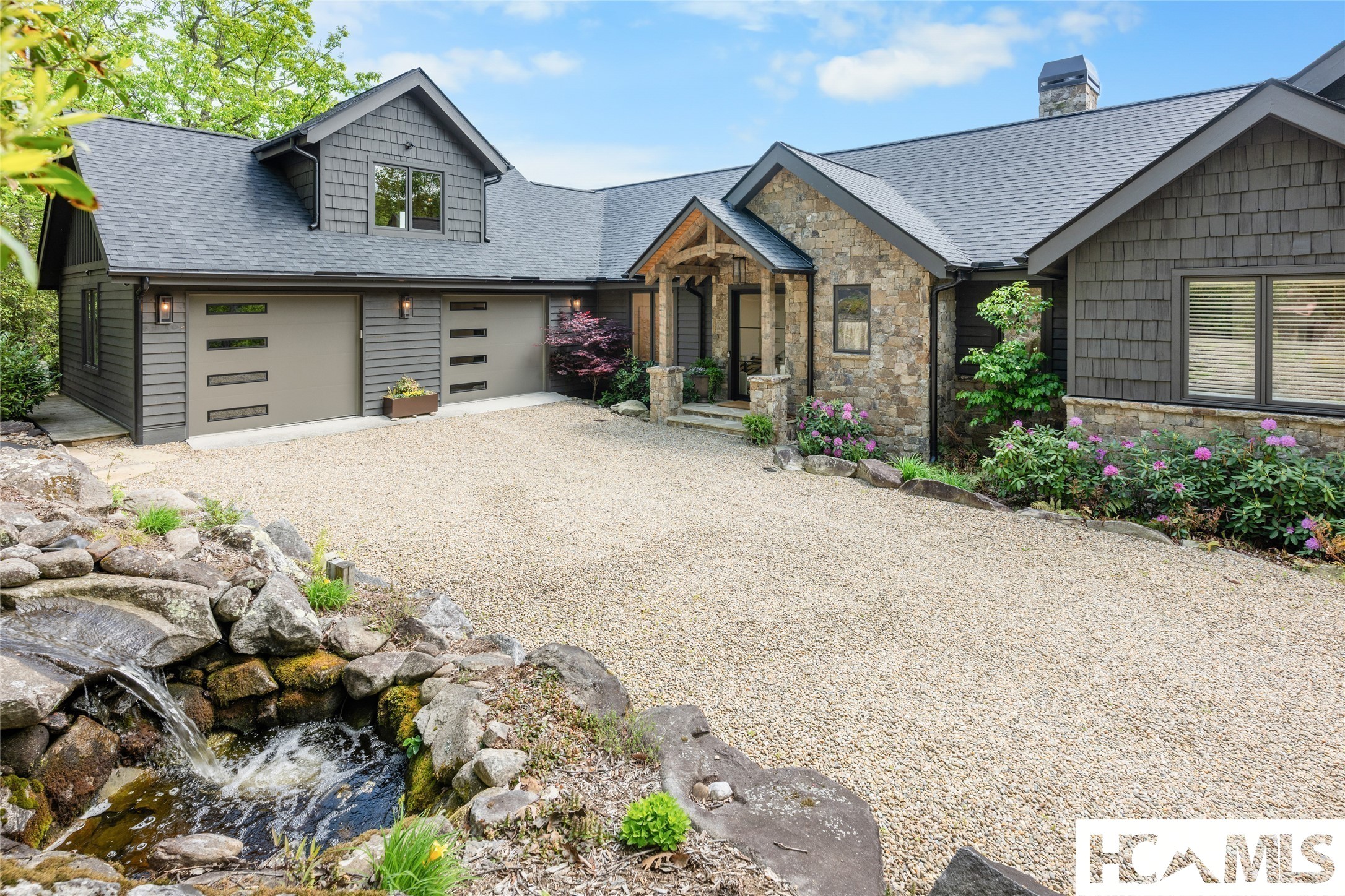 96 Moltz Court