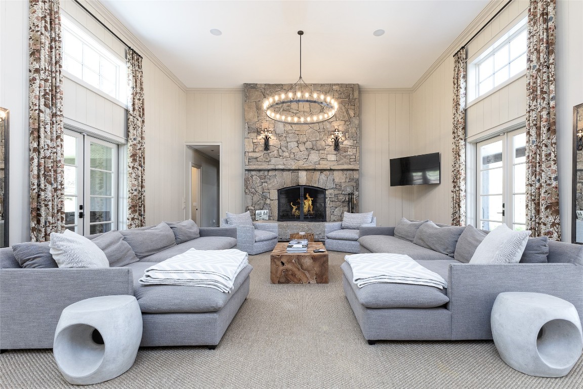 212 Ivorybill Way