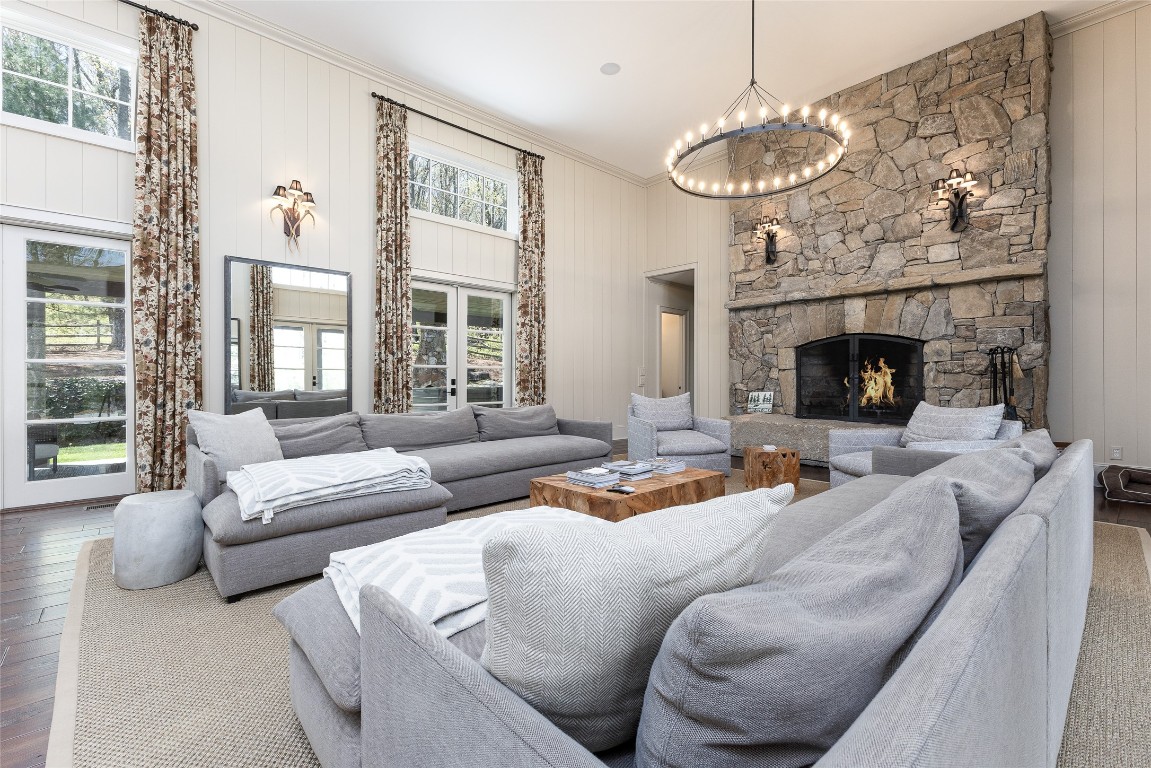 212 Ivorybill Way