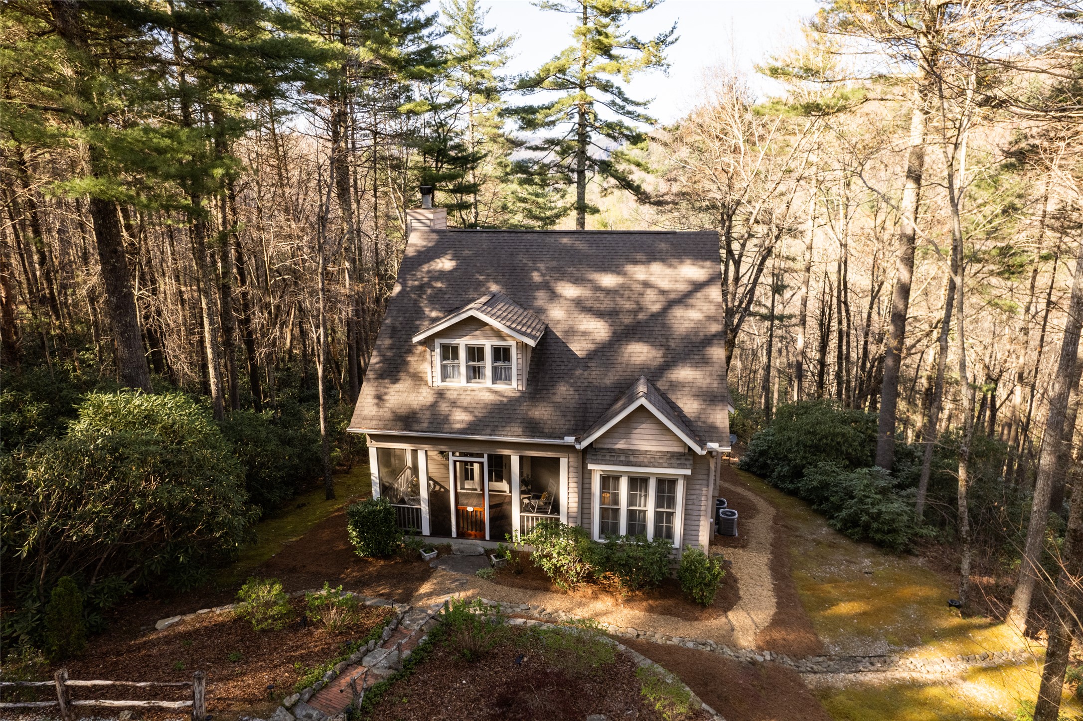 53 Rockytop Drive
