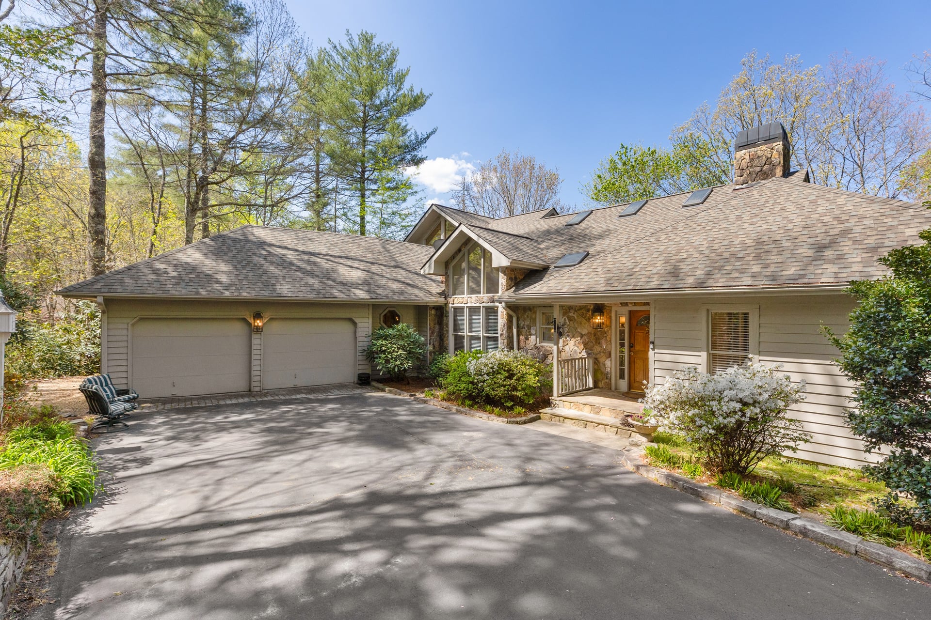 940 Winding Creek Road