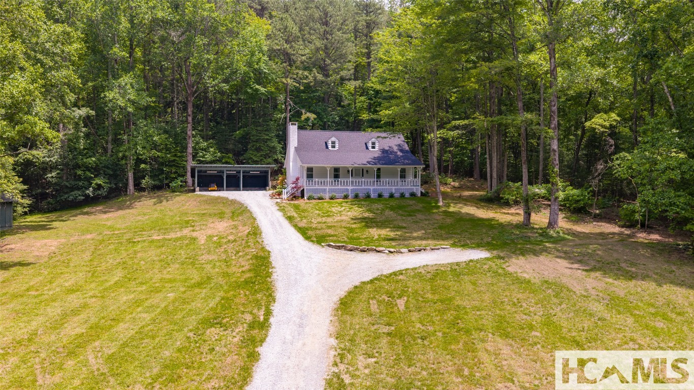 Highlands, North Carolina 28741, United States, 4 Bedrooms Bedrooms, ,3 BathroomsBathrooms,Residential,Active,218824