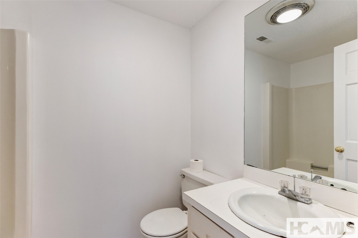 Highlands, North Carolina 28741, United States, 4 Bedrooms Bedrooms, ,3 BathroomsBathrooms,Residential,Active,218824