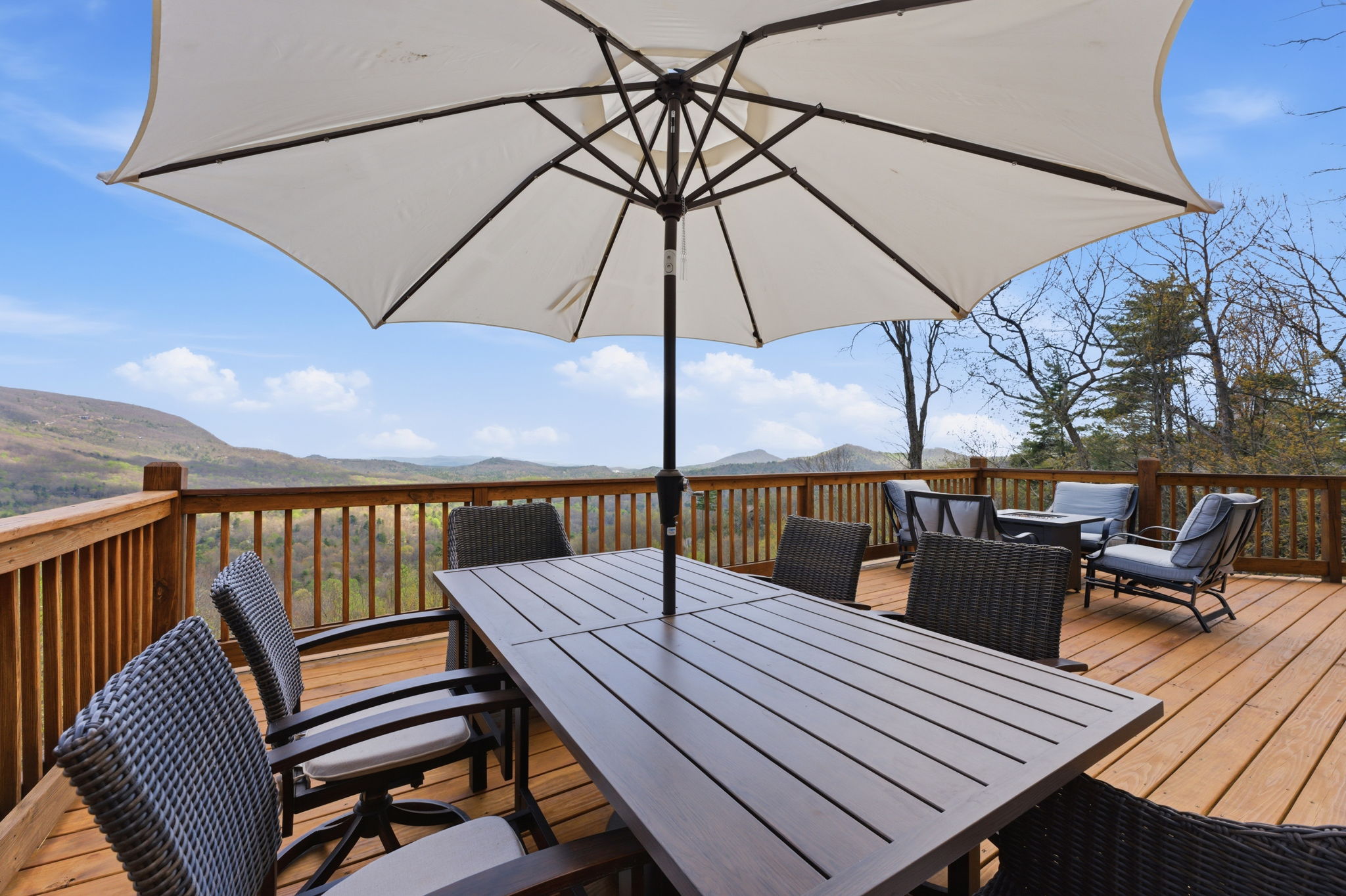 453 Eagle Ridge