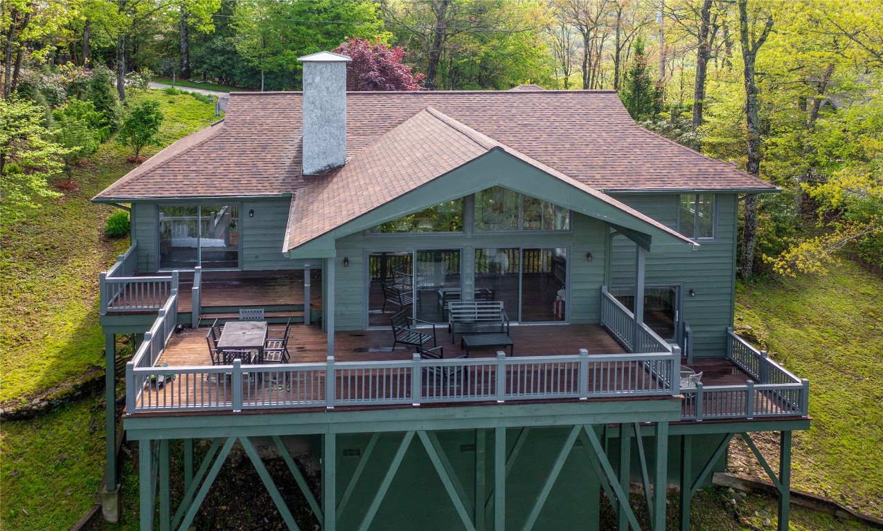 Highlands, North Carolina 28741, United States, 4 Bedrooms Bedrooms, ,5 BathroomsBathrooms,Residential,Active,104167