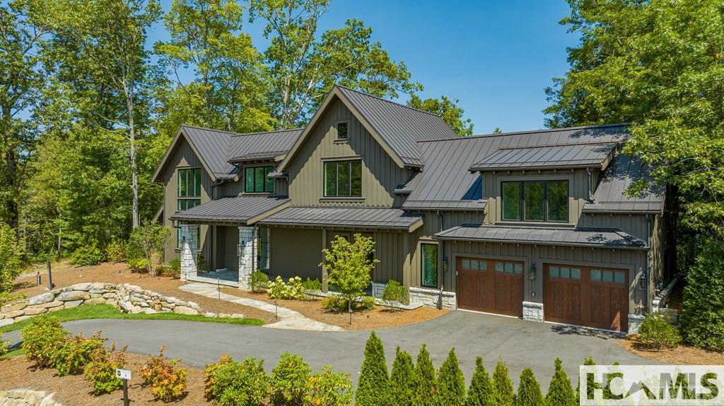 33 Sanctuary Ridge Road