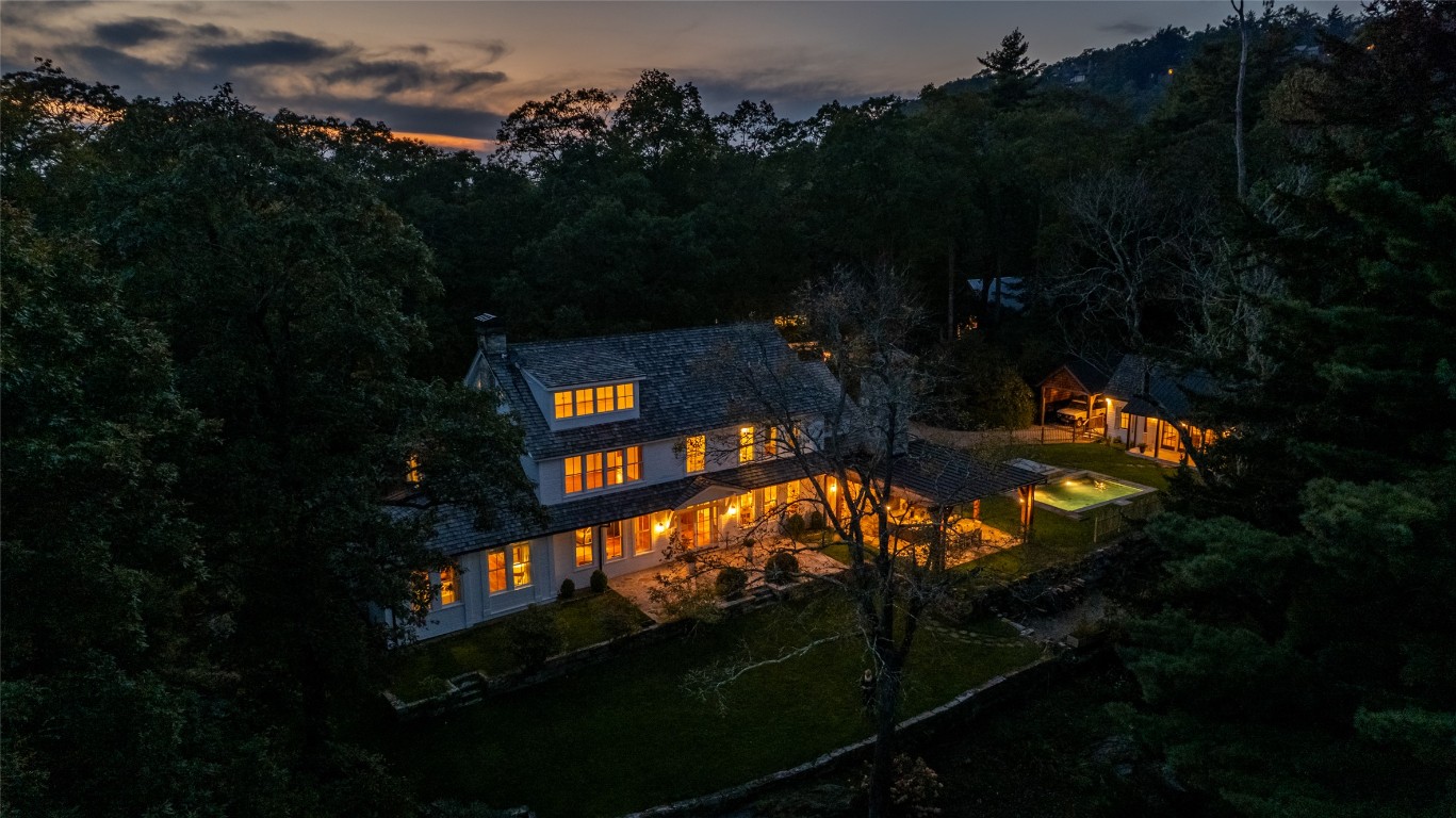 225 Bowery Road