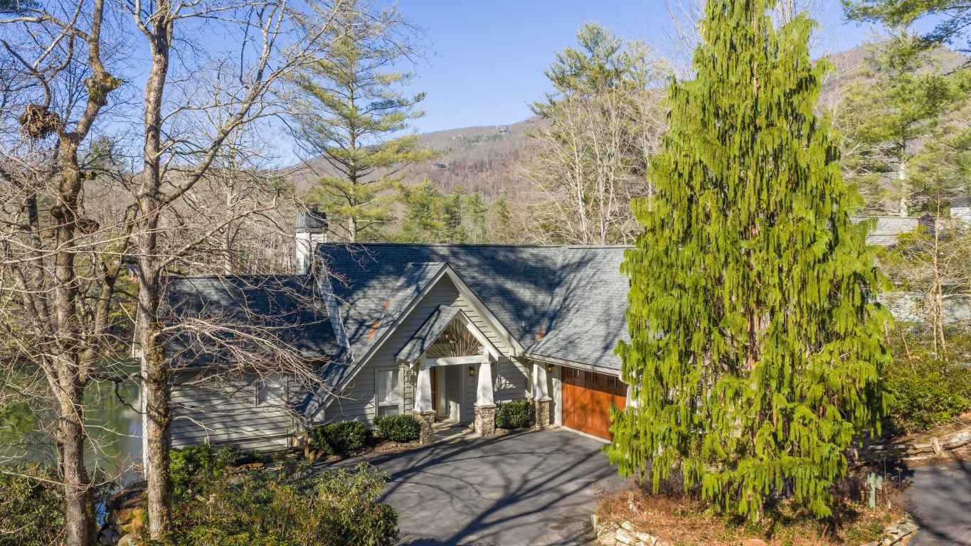 100 The Pinnacle Drive
