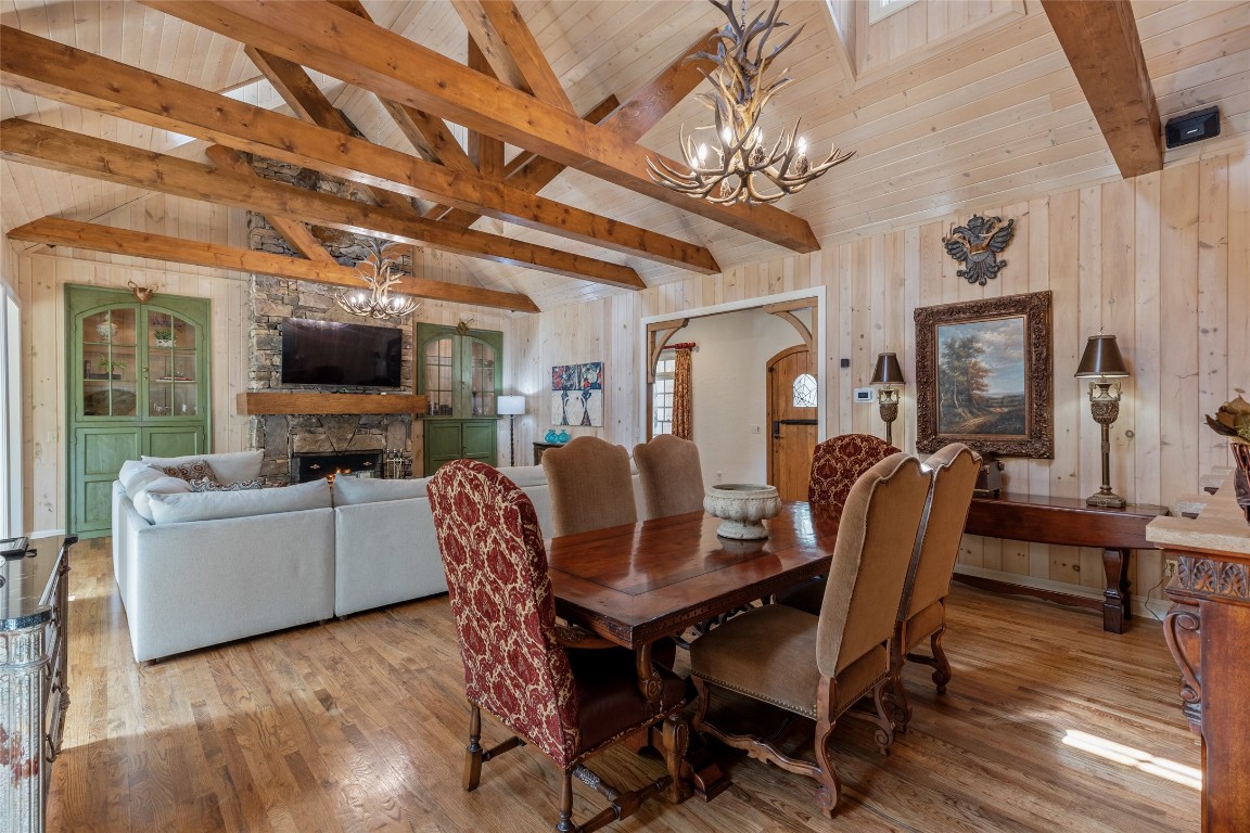 Highlands, North Carolina 28741, United States, 4 Bedrooms Bedrooms, ,5 BathroomsBathrooms,Residential,Active,107997