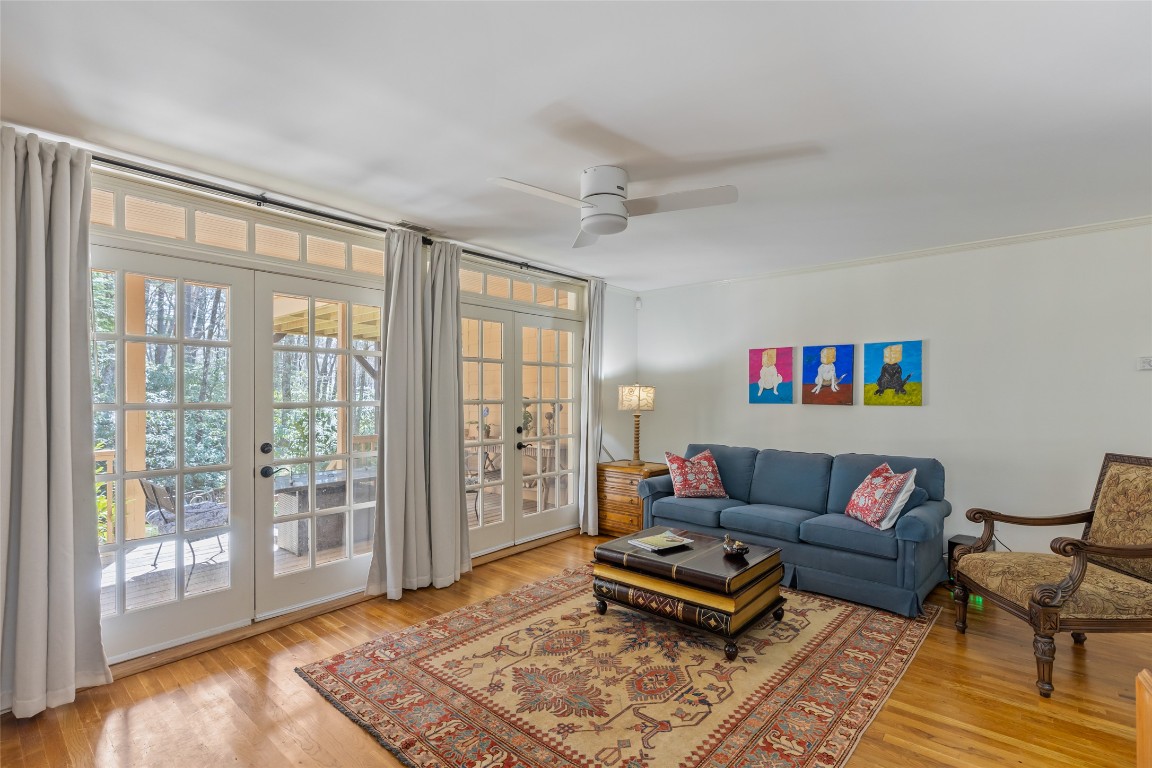 Highlands, North Carolina 28741, United States, 4 Bedrooms Bedrooms, ,5 BathroomsBathrooms,Residential,Active,107997