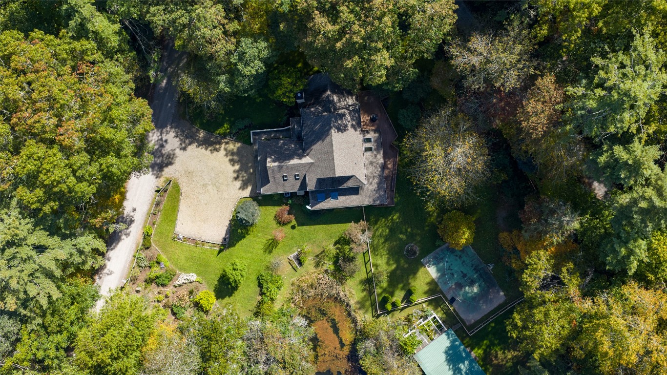 328 Webbmont Road