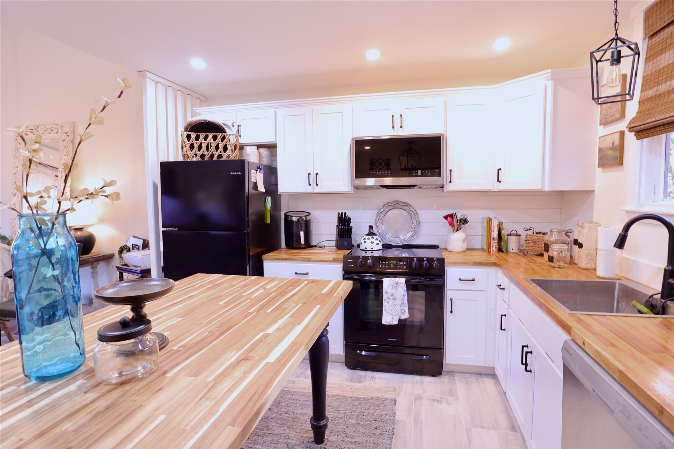 20 Chatterbox Way 8-C