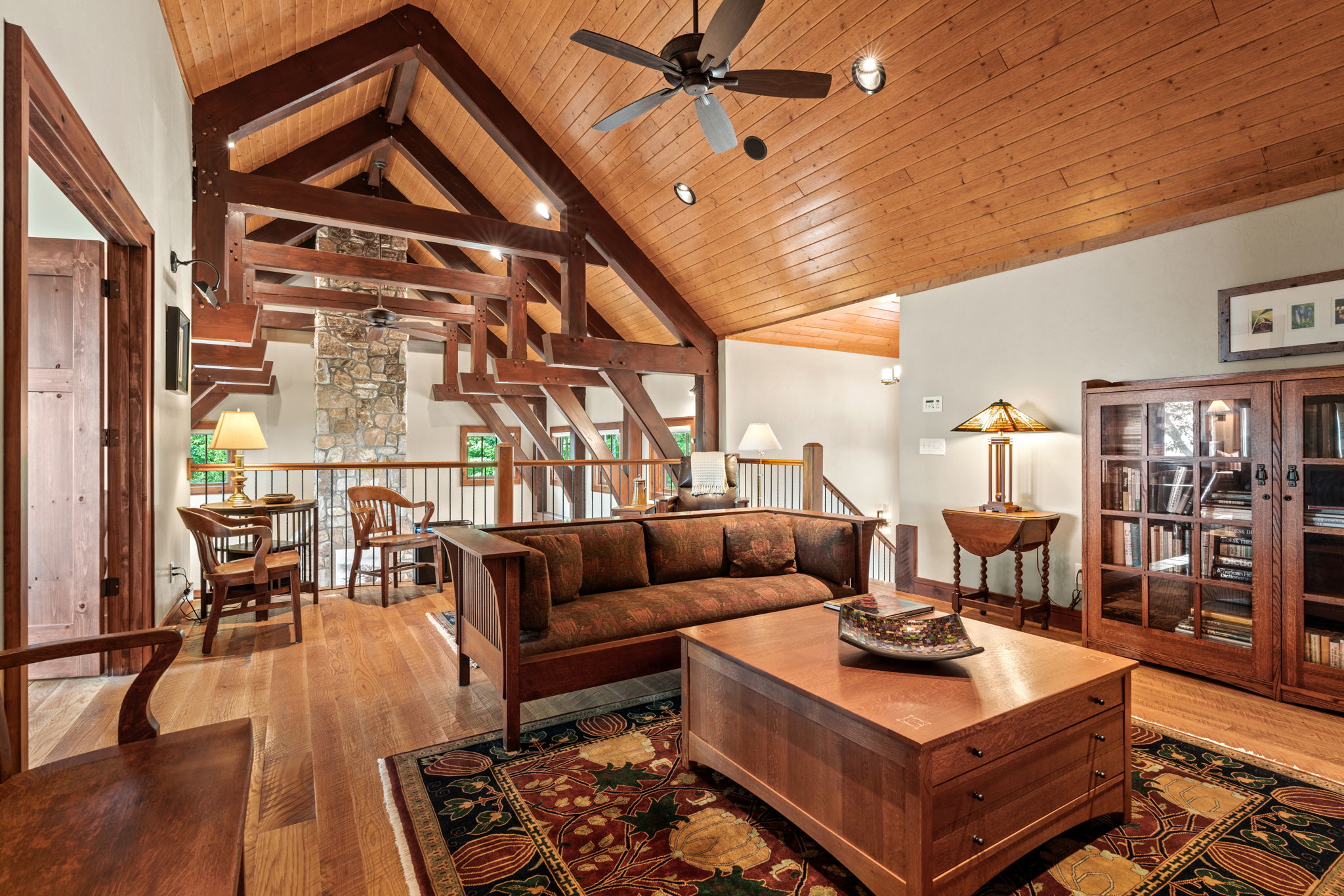 Franklin, North Carolina, 28734, United States, 5 Bedrooms Bedrooms, ,6 BathroomsBathrooms,Residential,Active,2032405
