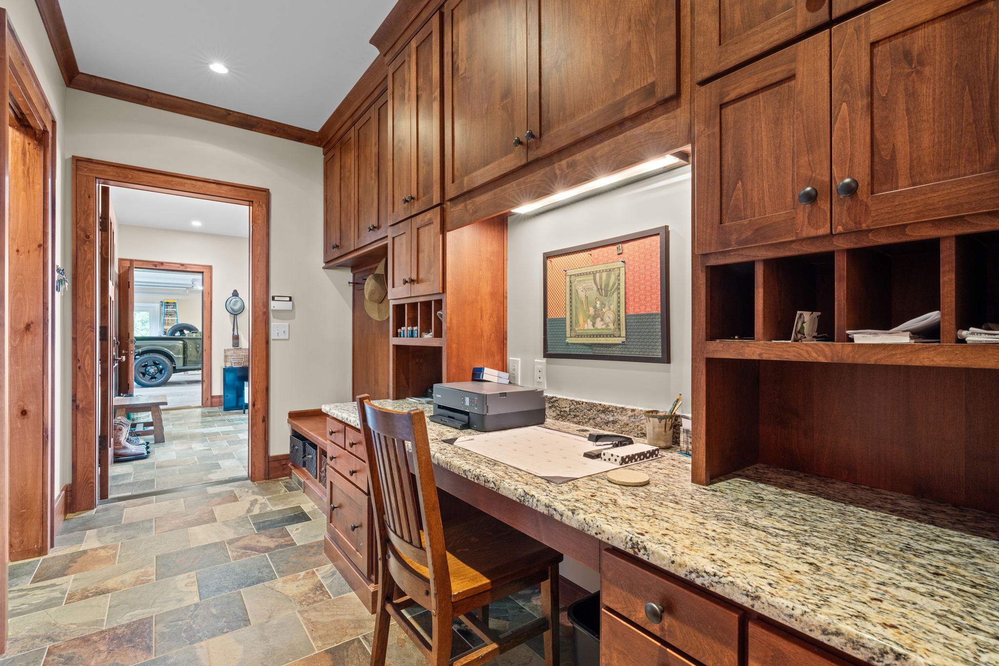 Franklin, North Carolina, 28734, United States, 5 Bedrooms Bedrooms, ,6 BathroomsBathrooms,Residential,Active,2032405