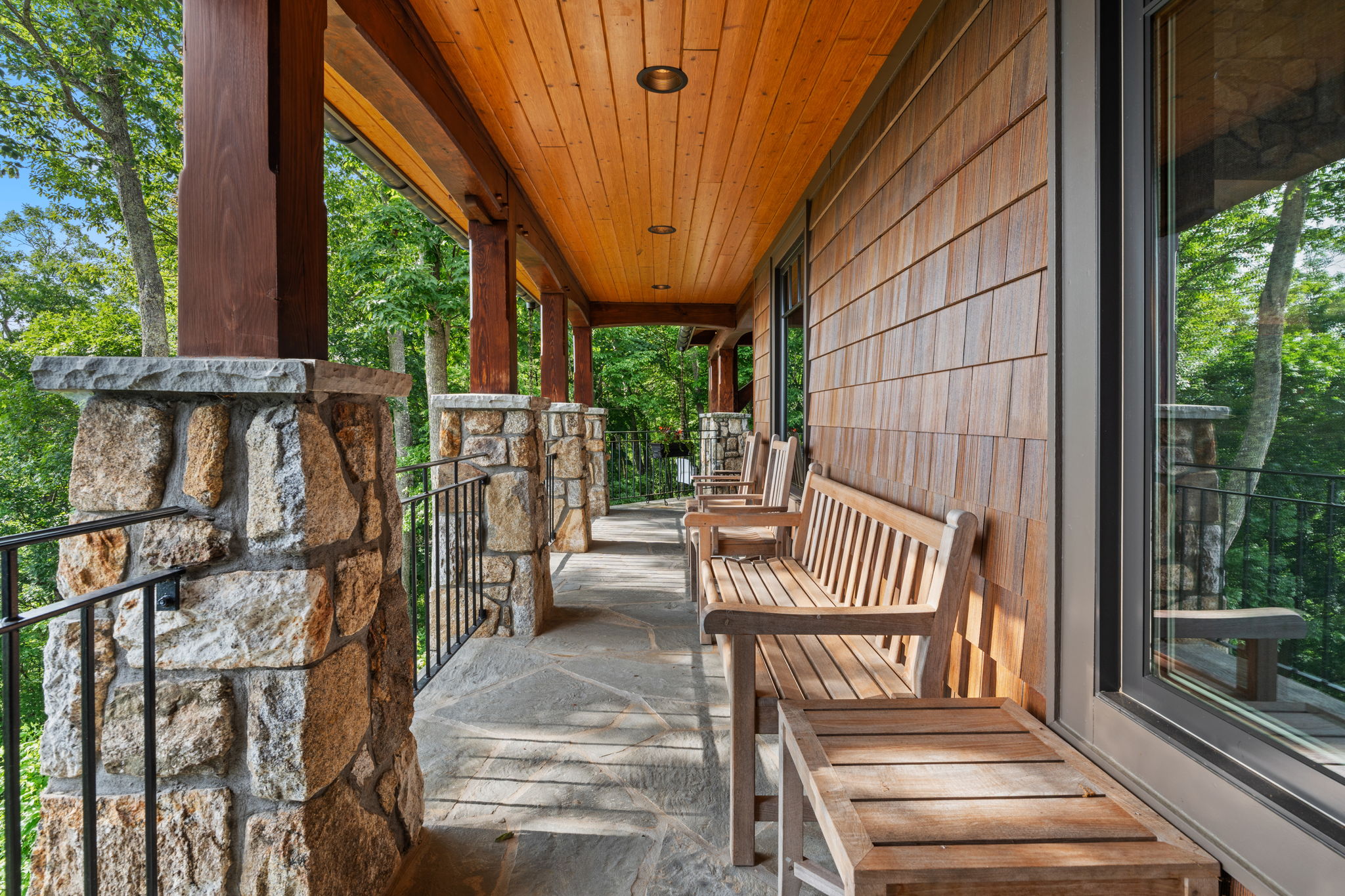 Franklin, North Carolina, 28734, United States, 5 Bedrooms Bedrooms, ,6 BathroomsBathrooms,Residential,Active,2032405