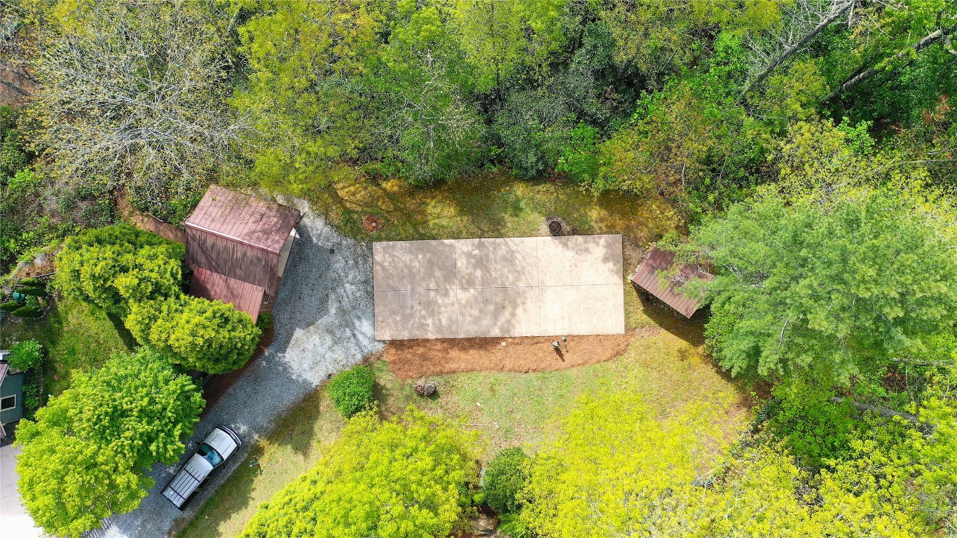 Scaly Mountain, North Carolina 28775, United States, ,1 BathroomBathrooms,Residential,Active,132024