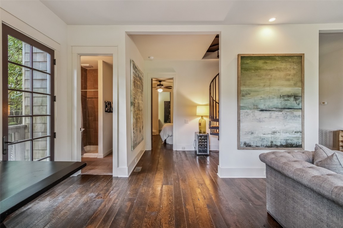 Highlands, North Carolina 28741, United States, 3 Bedrooms Bedrooms, ,5 BathroomsBathrooms,Residential,Active,185133