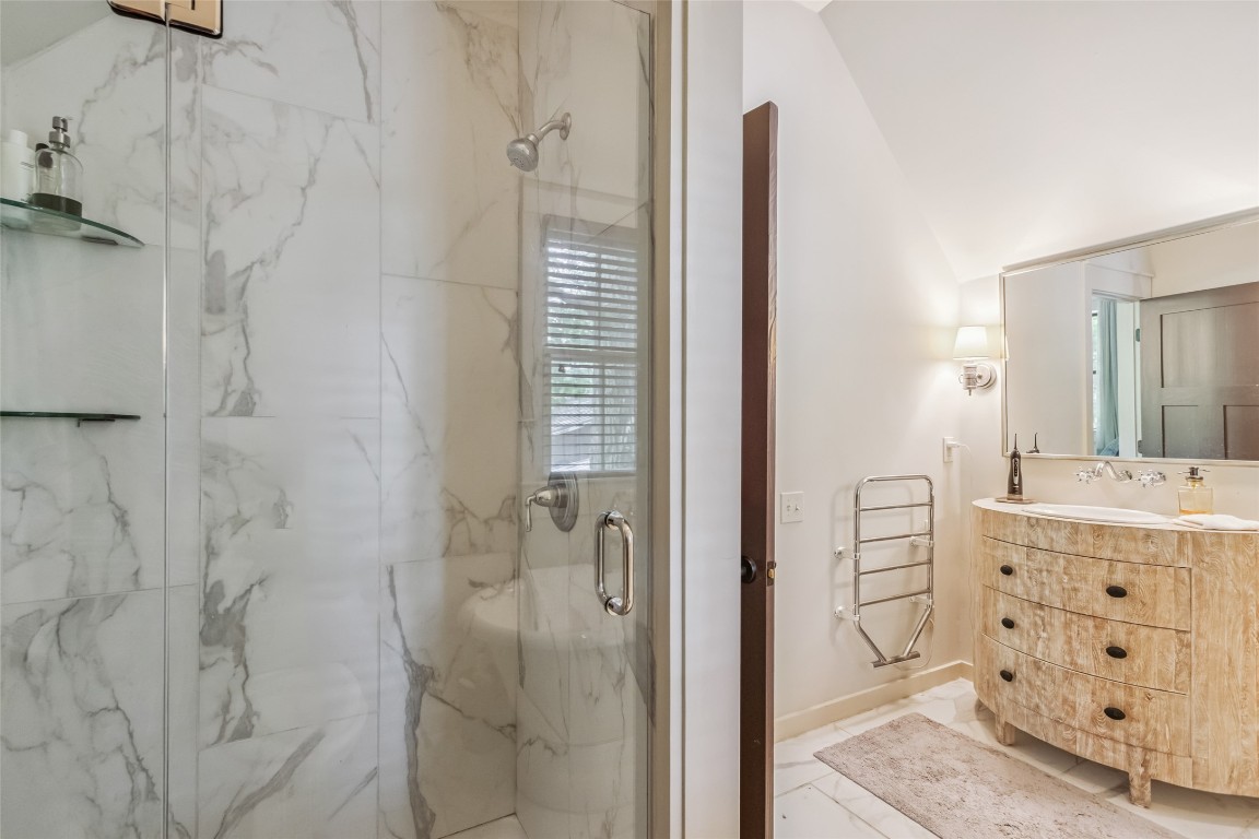 Highlands, North Carolina 28741, United States, 3 Bedrooms Bedrooms, ,5 BathroomsBathrooms,Residential,Active,185133