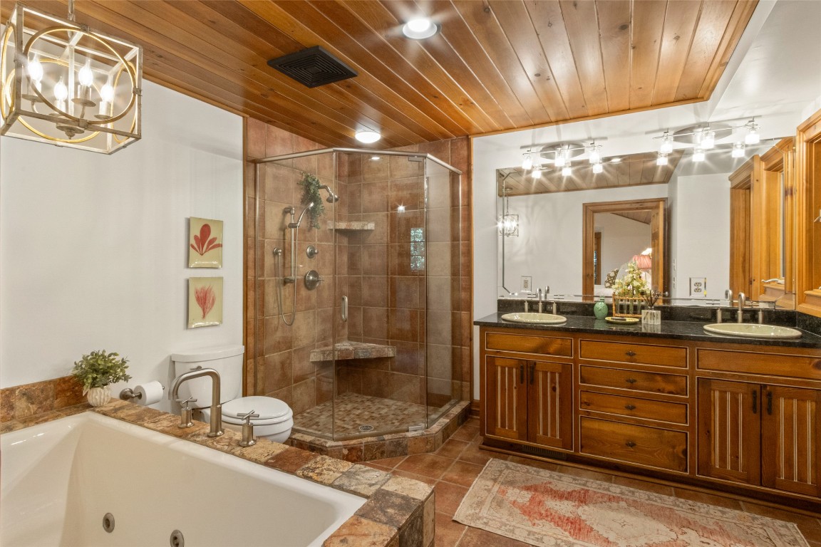 Highlands, North Carolina 28741, United States, 3 Bedrooms Bedrooms, ,3 BathroomsBathrooms,Residential,Active,164403