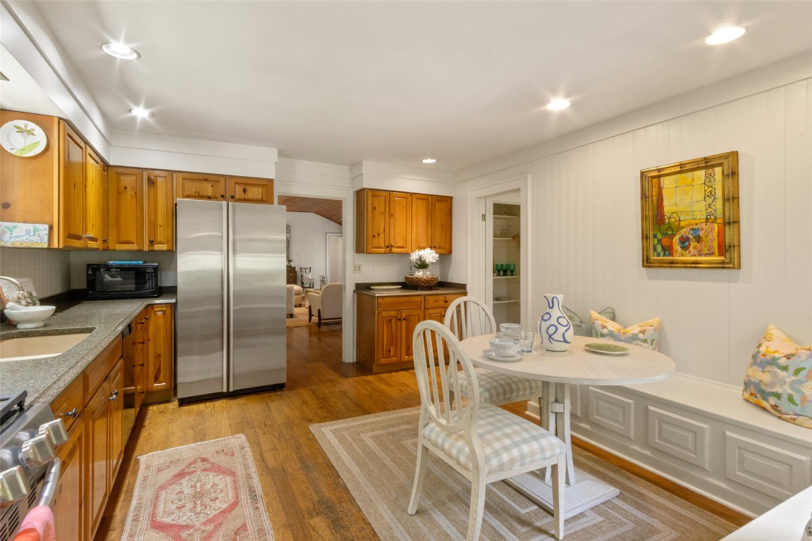 Highlands, North Carolina 28741, United States, 3 Bedrooms Bedrooms, ,3 BathroomsBathrooms,Residential,Active,164403