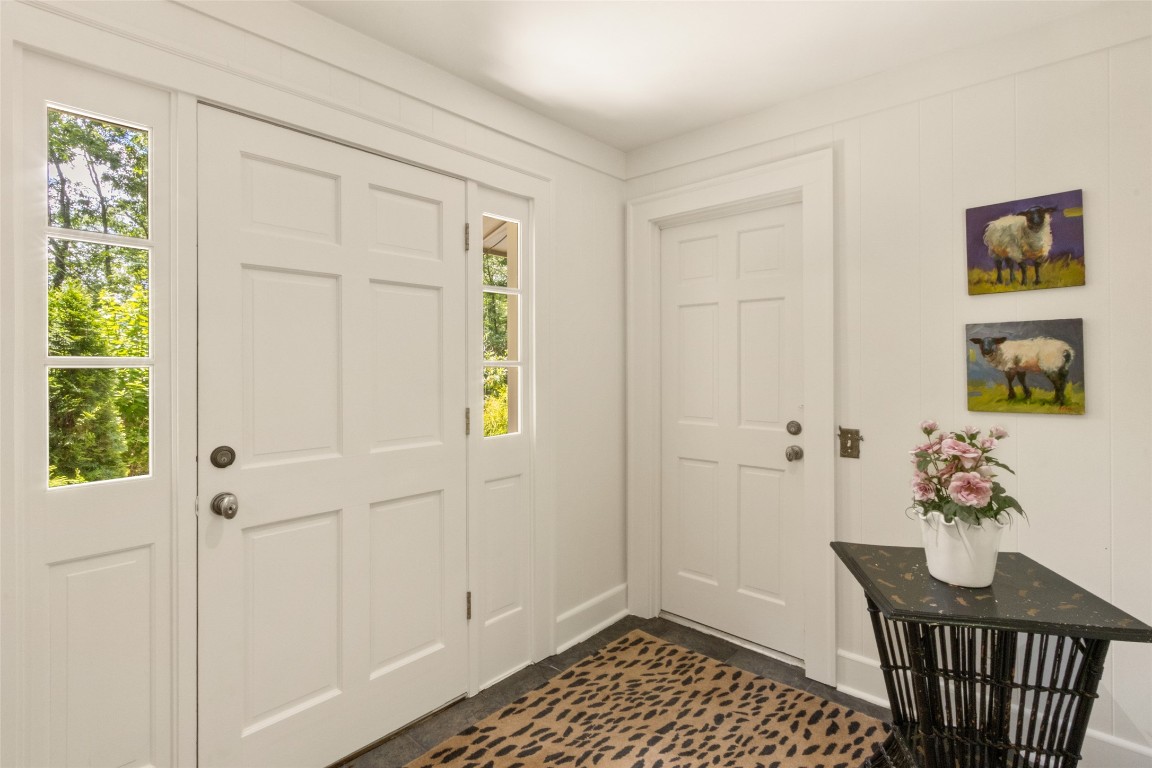 Highlands, North Carolina 28741, United States, 3 Bedrooms Bedrooms, ,3 BathroomsBathrooms,Residential,Active,164403