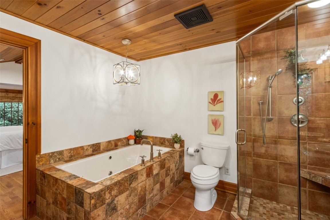 Highlands, North Carolina 28741, United States, 3 Bedrooms Bedrooms, ,3 BathroomsBathrooms,Residential,Active,164403