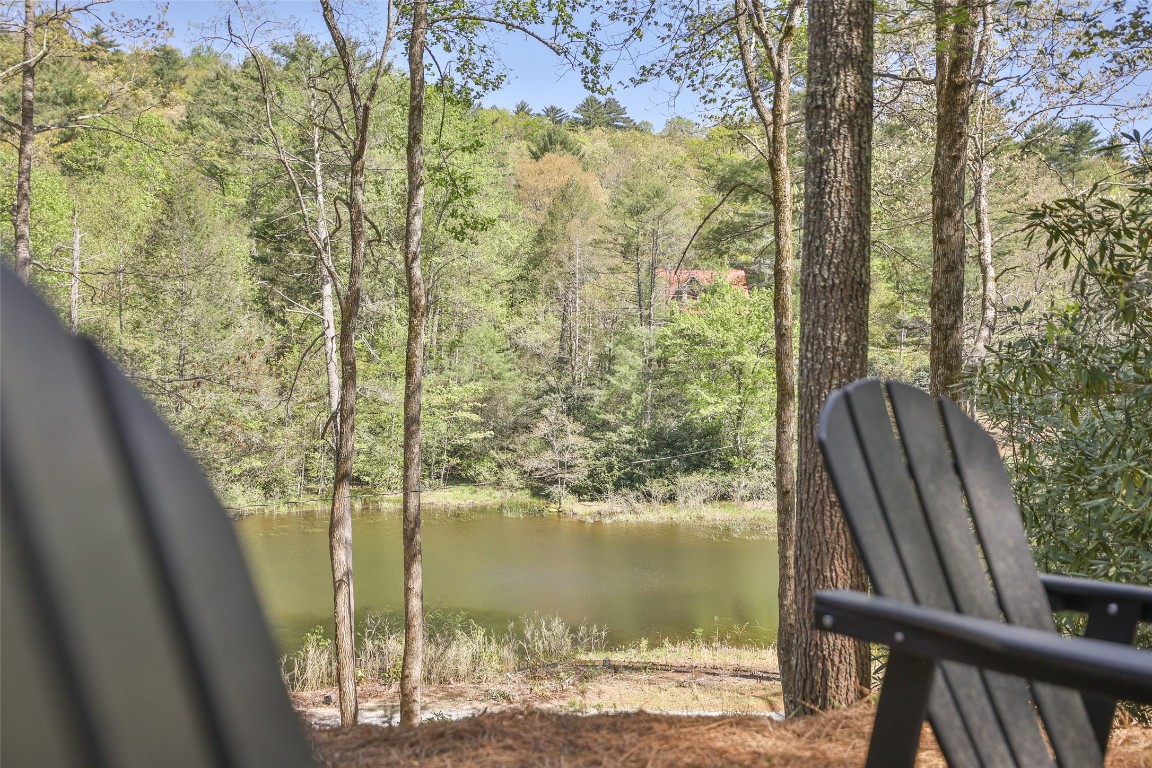 Cashiers, North Carolina 28717, United States, 3 Bedrooms Bedrooms, ,2 BathroomsBathrooms,Residential,Active,121898