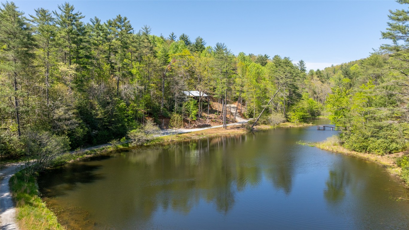 Cashiers, North Carolina 28717, United States, 3 Bedrooms Bedrooms, ,2 BathroomsBathrooms,Residential,Active,121898