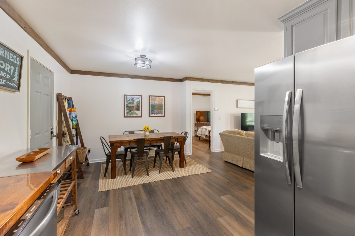 Cashiers, North Carolina 28717, United States, 3 Bedrooms Bedrooms, ,2 BathroomsBathrooms,Residential,Active,121898