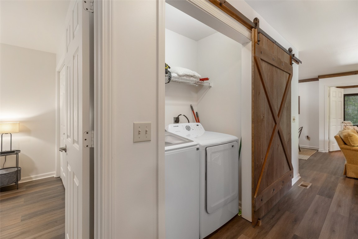 Cashiers, North Carolina 28717, United States, 3 Bedrooms Bedrooms, ,2 BathroomsBathrooms,Residential,Active,121898